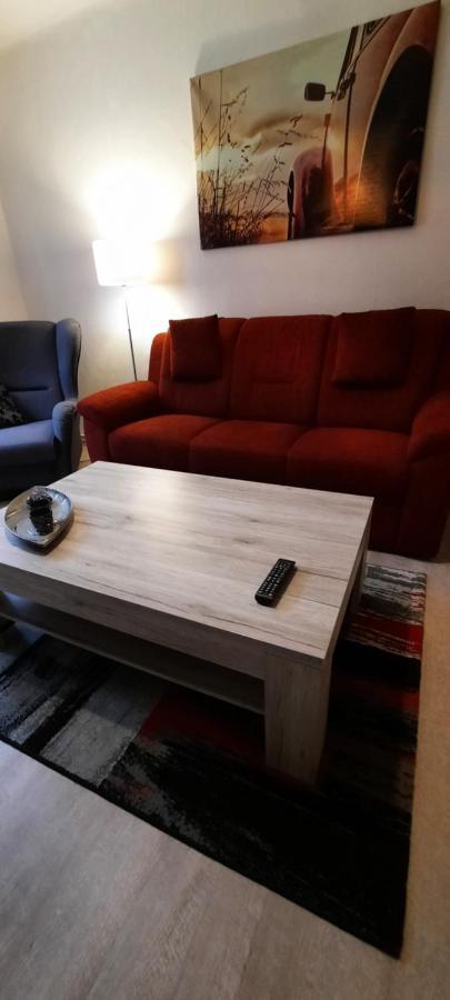 Ferienhaus Im Gruenen/Monteurzimmer أورانينبورغ المظهر الخارجي الصورة